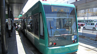 観光にも便利な広電。