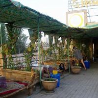 併設の屋上カフェ