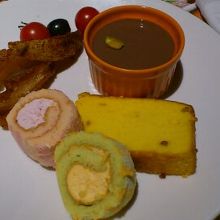 ハロウィンの時期はパンプキンケーキもあり