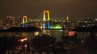 綺麗にライトアップ