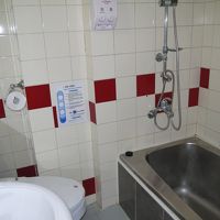 ステンレス浴槽で滑りやすい