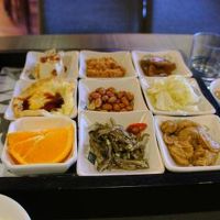 いろんなおかずでついご飯を食べすぎた朝ごはん