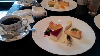 チーズケーキカフェ「フォルマ帝塚山」