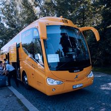 黄色い車体が目印