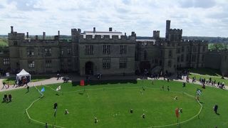 観光化されたお城≪ウォーリック城≫