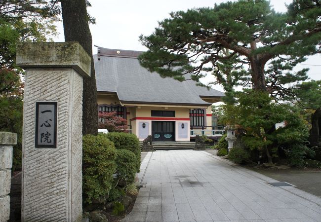 ヒーローを惜しむ気持ちは同じなのかもしれません