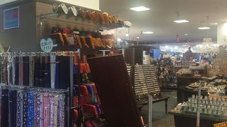 アクセサリー専門店
