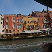 ヴァぽレットから見た外観