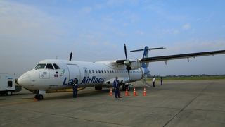 ビエンチャンの空港到着後、ルアンパパーンへのラオス航空のチケットを即購入