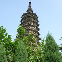 臨済寺に残る明の時代の古塔