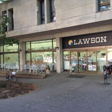 ローソンも銀杏マーク