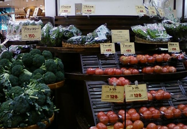 新鮮できれいな野菜がいっぱい。