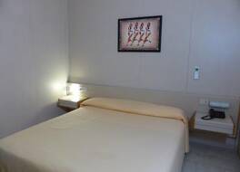 ホテル マリー 写真