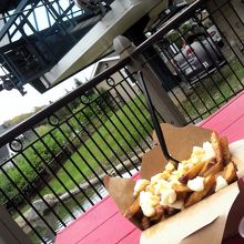 チリソースとビネガーも合わせてぜひ！