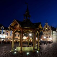 市庁舎広場(Rynek)