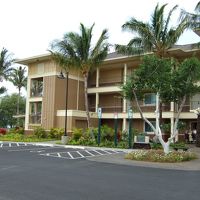 ヴィラと前が駐車場