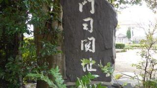 布刈神社鳥居の足元