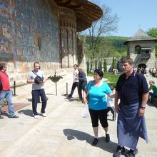 4つ目。Voronet。短パンの人は，腰巻き着用。