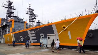 自衛艦の見学が無料で出来ます♪