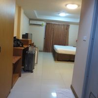 ドア入り口から室内