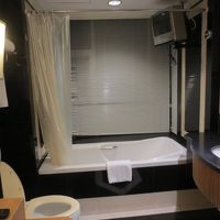 テレビのある浴室