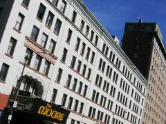 The Moore Hotel 写真