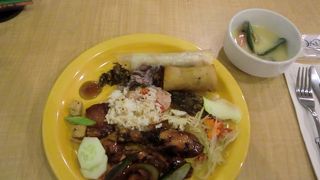 マニラのカマヤンレストランでフィリピン料理をお手頃にたくさん味わう