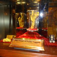 ゴールデンナゲットの金塊