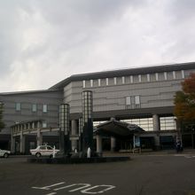 正面の外観です。