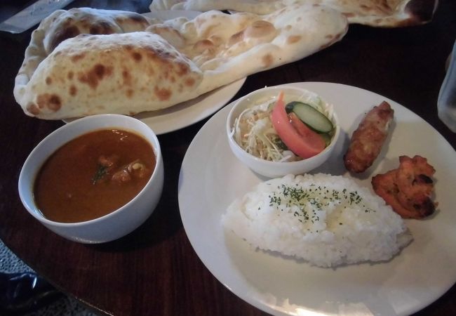 お得で美味しいカレーのランチ