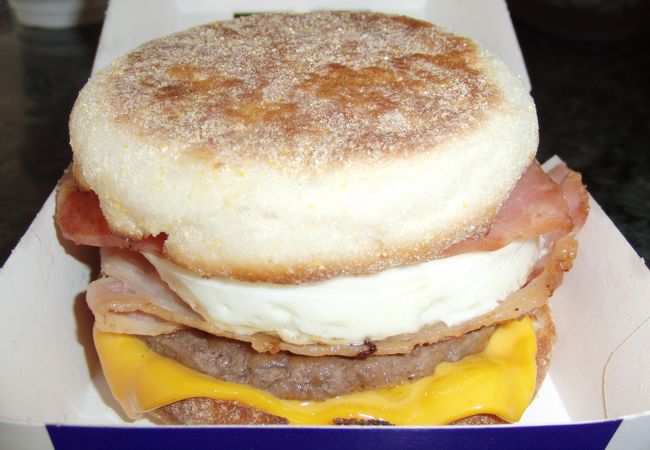 マクドナルド ケアンズ エスプラネード クチコミ アクセス 営業時間 ケアンズ フォートラベル