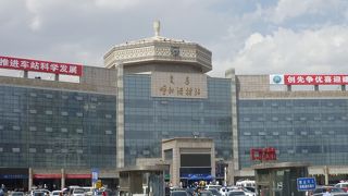 フフホト駅 (呼和浩特火車站)