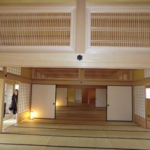 細かいところに意味があるんです。うむ。