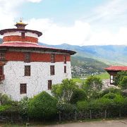 ブータン文化とチベット仏教を学ぶ