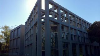 2014年3月末まで改築のため閉館です