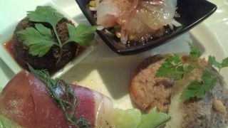 前菜から期待がふくらむコース