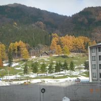 駐車場からゴルフ場に向けて