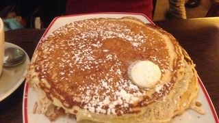 モコズ ファウンディング ファーマーズ