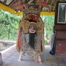 バロンの飾りも展示されています。