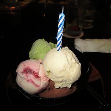 子供の誕生日を伝えたところ、用意してきてくれました