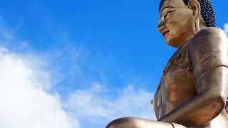 ティンプーの街を見下ろす