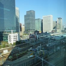 東京駅が見えます．