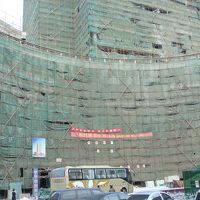 増築工事中の新館？