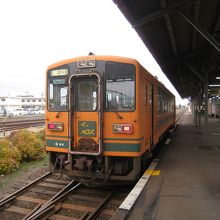 五所川原駅での津軽鉄道走れメロス号