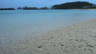 阿嘉港のとなり、徒歩すぐです