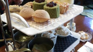 限定10セット、プレミアムアフタヌーンティー！