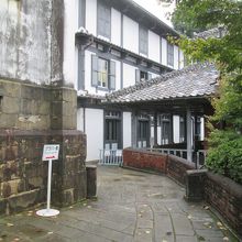 「グラバー園」へと続く道すがら…