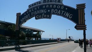 明るく開放的な場所