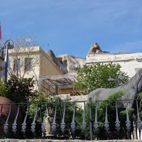 ホテル　本館より客室へ向かう途中