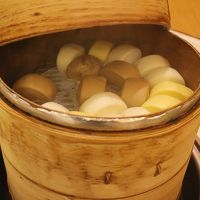 毎日出されていた蒸しパンです。